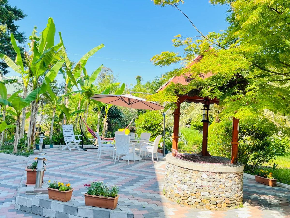 Hotel Tramonto Chakvi Luaran gambar