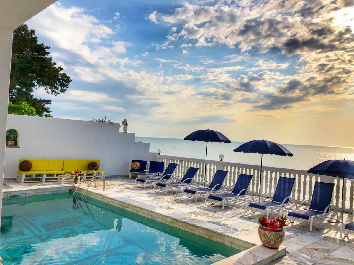 Hotel Tramonto Chakvi Luaran gambar